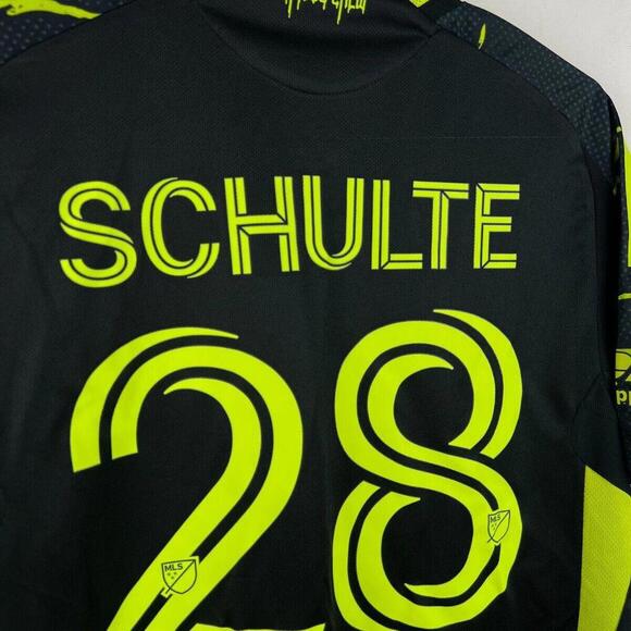 Columbus Crew Goosebumps Jersey Schulte #28 M 2025/26 MLS Adidas Authentic NWT - Picture 2 of 9